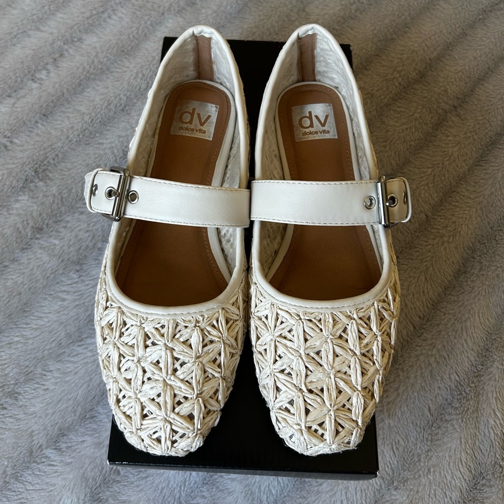 DV Dolce Vita Women's Mellie Woven Buckle Mary Jane Flats Size 8